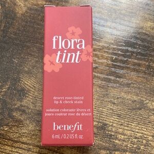 Benefit Flora Tint Lip & Cheek Stain in Desert Rose